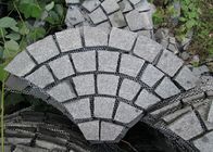 Dimensione su misura del taglio di resistenza della corrosione delle mattonelle della pietra del granito del pavimento