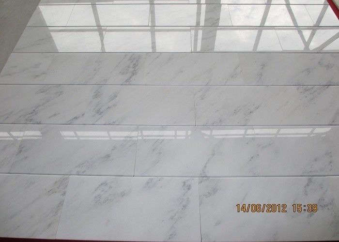 Il muro di marmo di pietra bianco di seta bianco della pavimentazione di Georgette della stella bianca stellata di marmo di Cararra di cinese piastrella le lastre